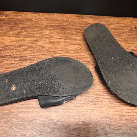 Steve Madden Black Chain Slide Sandals DIAO4541 Size 8M - Picture 3 of 4